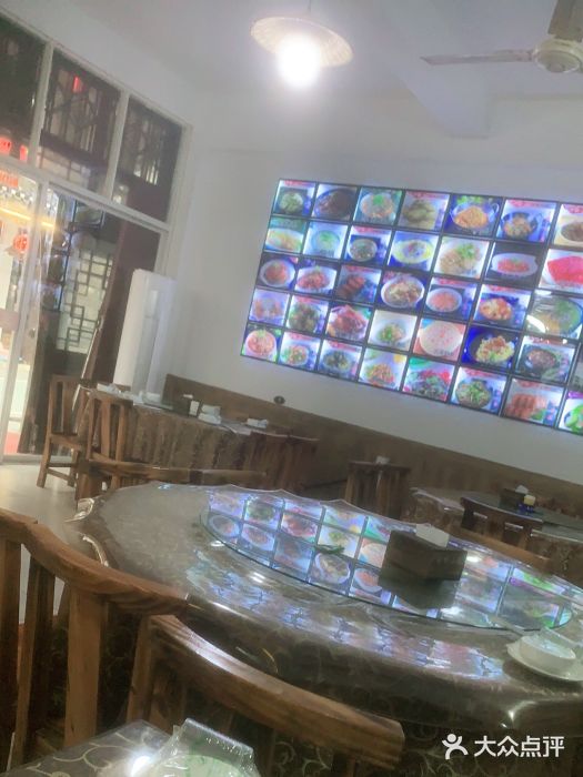 涵家味土菜馆·徽州一绝臭鳜鱼(三河古镇店)图片