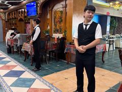 -乡村馕坑肉·烧烤·新疆菜·本地人更爱吃(阿勒泰首店)