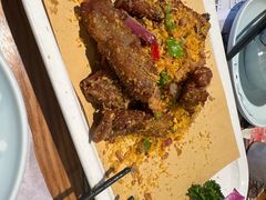 -黄泥岗·地道湖北菜(奥特莱斯店)