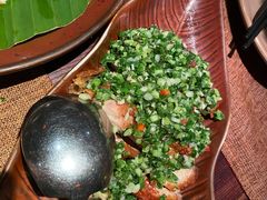 大理风味葱椒鸡-花马天堂云南餐厅 Lost Heaven(高邮路店)