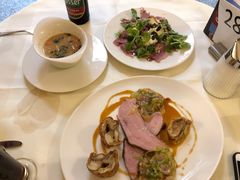 小牛肉-中央咖啡馆