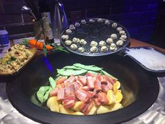 -山河屯铁锅炖(哈西站店)