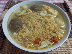 -上海汽车博览公园-北门停车场