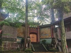 -土砂锅生态山庄·非遗砂锅雅鱼