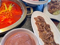 -小天鹅火锅·一线江景洪鼎旗舰店(洪崖洞店)