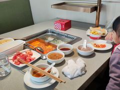 -海底捞火锅(新松江路生日主题店)