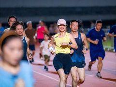 -深圳市宝安体育中心体育场