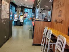 -汉堡王(华润五彩城店)