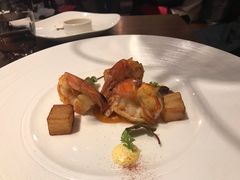 -恰餐厅及酒吧 CHAR Bar & Grill (北京丽都皇冠假日店)