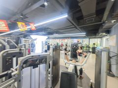 -超鹿运动(五四路恒力城店)