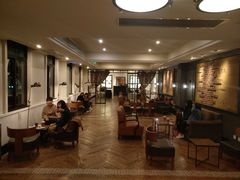 大堂-星巴克臻选(广州沙面店)