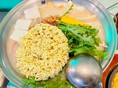 -富乐满 炸鸡&韩国料理 불로만(虹泉路店)