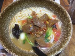 -蒙自源过桥米线(红谷滩万达店)