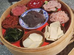 土货九大碗-董眼镜火锅(洪崖洞总店)