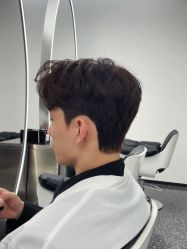 -AYO SALON