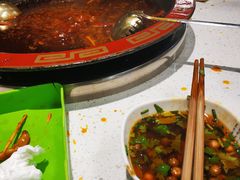 -大师兄酱骨火锅