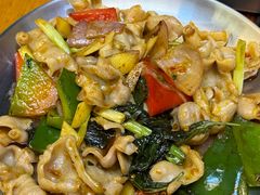 -后街佬·炭火鲜鱼杂(南城店)