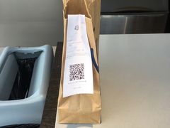 -瑞幸咖啡(镇江新城吾悦广场店)