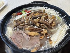 -九寨特色牦牛肉汤锅 羊肉汤锅