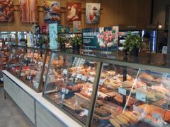 面包甜点陈列柜-巴黎贝甜(国贸店)