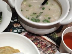 -LuOne凯德晶萃广场(徐家汇路店)