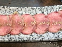 厚切牛舌-金柚子韩国烤肉(威宁路店)