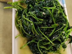 -阿浪海鲜连锁加工店(B栋2排1号火车头店)