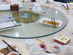-方鼎食府