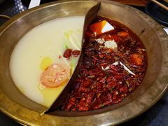 -沸炉重庆老火锅(军事博物馆店)