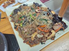 -亲昵春川鸡排(韩国美食街店)