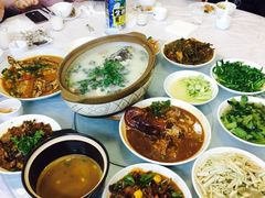 -天乐农家鱼头王(天目湖店)