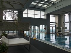 -上海浦东康桥绿地假日酒店