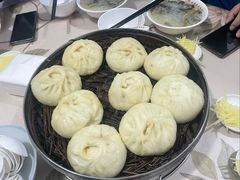 蟹黄包-兴国长鱼汤店