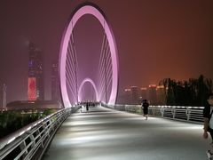 -南京眼步行桥