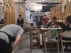大堂-屋头串串(新街里店)