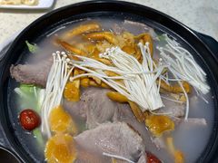 -九寨特色牦牛肉汤锅 羊肉汤锅