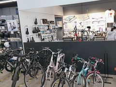 -迪卡侬(徐泾店)