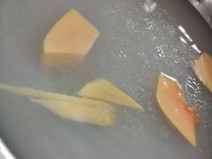 木瓜粥水锅-华哥新鲜猪精品美食