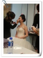 -上海彩妆秀摄影设计有限公司