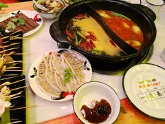 鸳鸯锅-XiaoJunGan Hotpot 钢管厂五区小郡肝火锅串串香