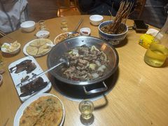 -大众跷脚牛肉馆·非遗传承单位(峨眉山店)