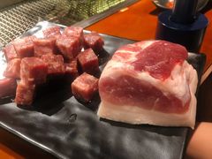 -肉甲韩国木炭烤肉(新壹街1店)