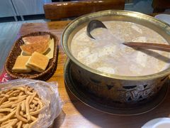 -蒙艾里民族传统菜蒙餐