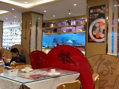 大堂-添福来墨鱼饺子 · 海鲜东北菜(大连星海·黄浦路店)