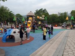 游乐设施-牛岗山公园