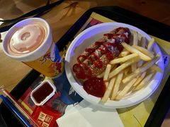 -蓝精灵乐园·世茂精灵之城主题乐园