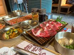 老太太特色肥牛-西塔老太太泥炉烤肉(双井店)