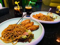 -K+全国连锁KTV(绿地缤纷天地店)