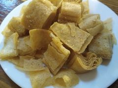 炸咯吱盒-六爷门框百年卤煮