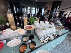 -唐拉雅秀酒店-西锦汇空中BBQ·思创餐厅